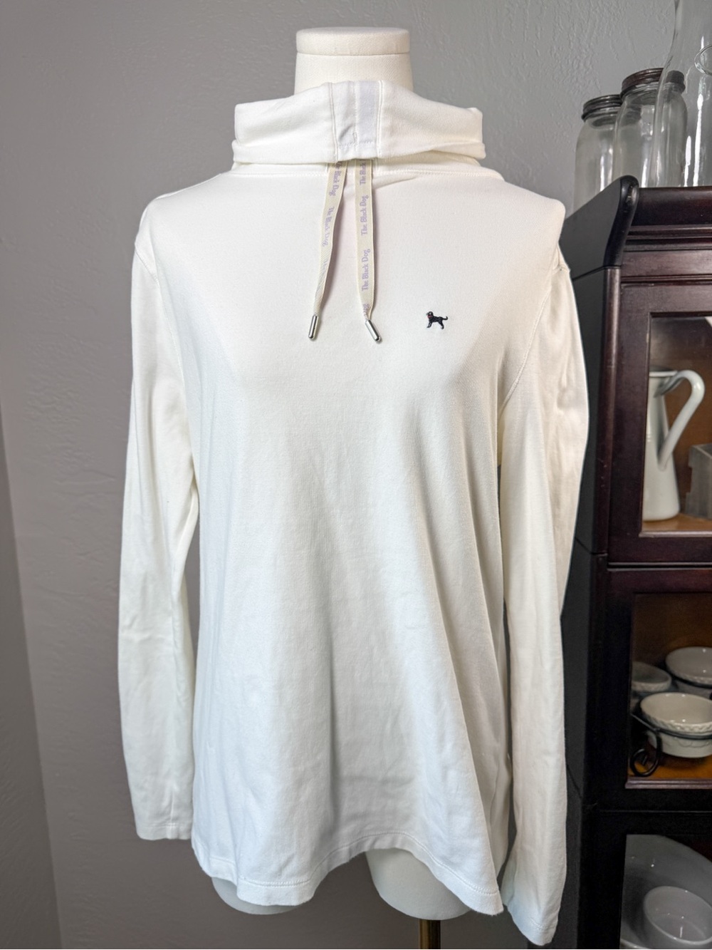 The Black Dog White Cowl Neck Long Sleeve Top Size M